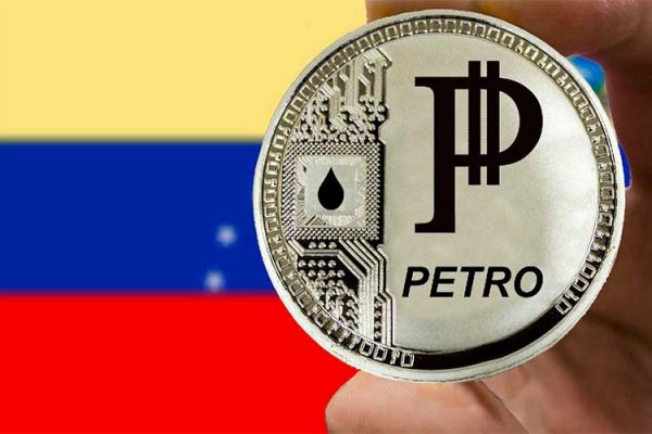 Венесуэла считает, что одной монеты недостаточно. Готовится новый токен «Petro Gold»